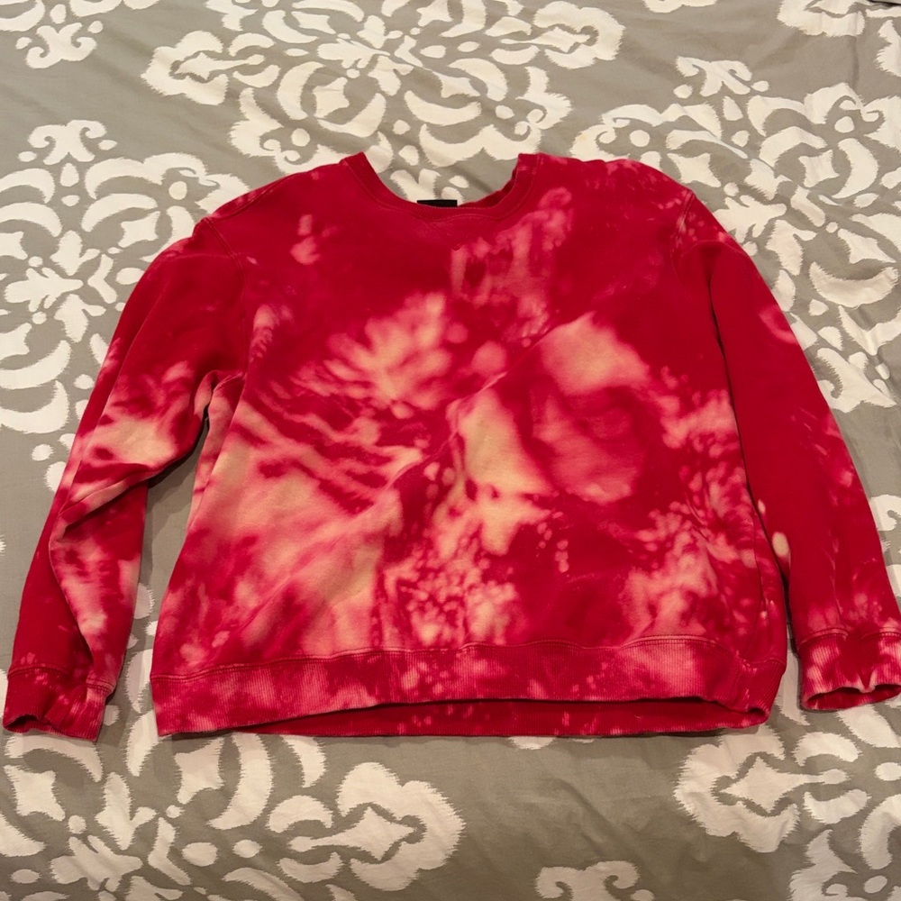 St. John's Bay Red and Cream Tie-Dye Sweater Vintage I ACCEPT OFFERS